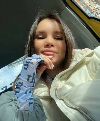 Надюшка